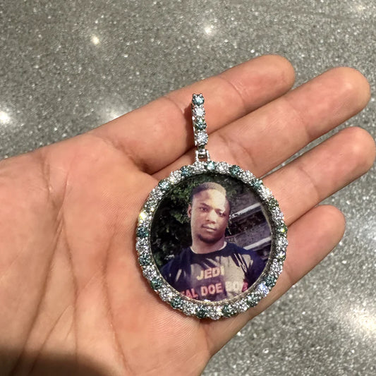 TKAY MEMORY PENDANT