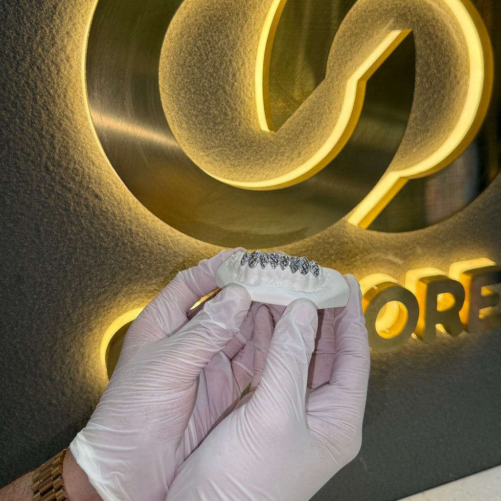 Bottom 8 FrostCut Set