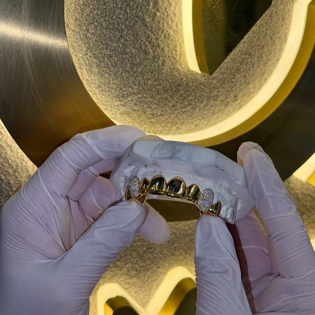 Top 8 Set Plain | Canine Iced