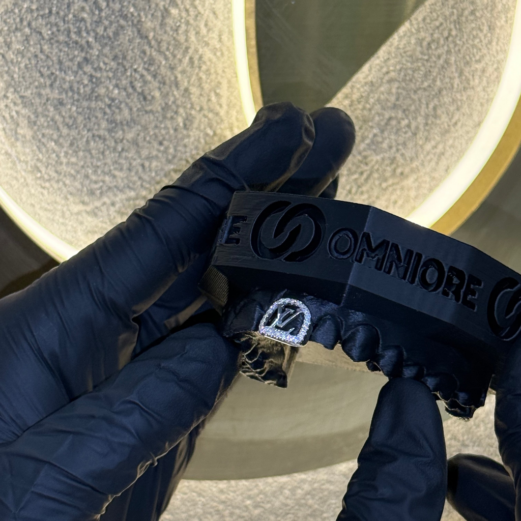 LV Custom Window | Iced Out