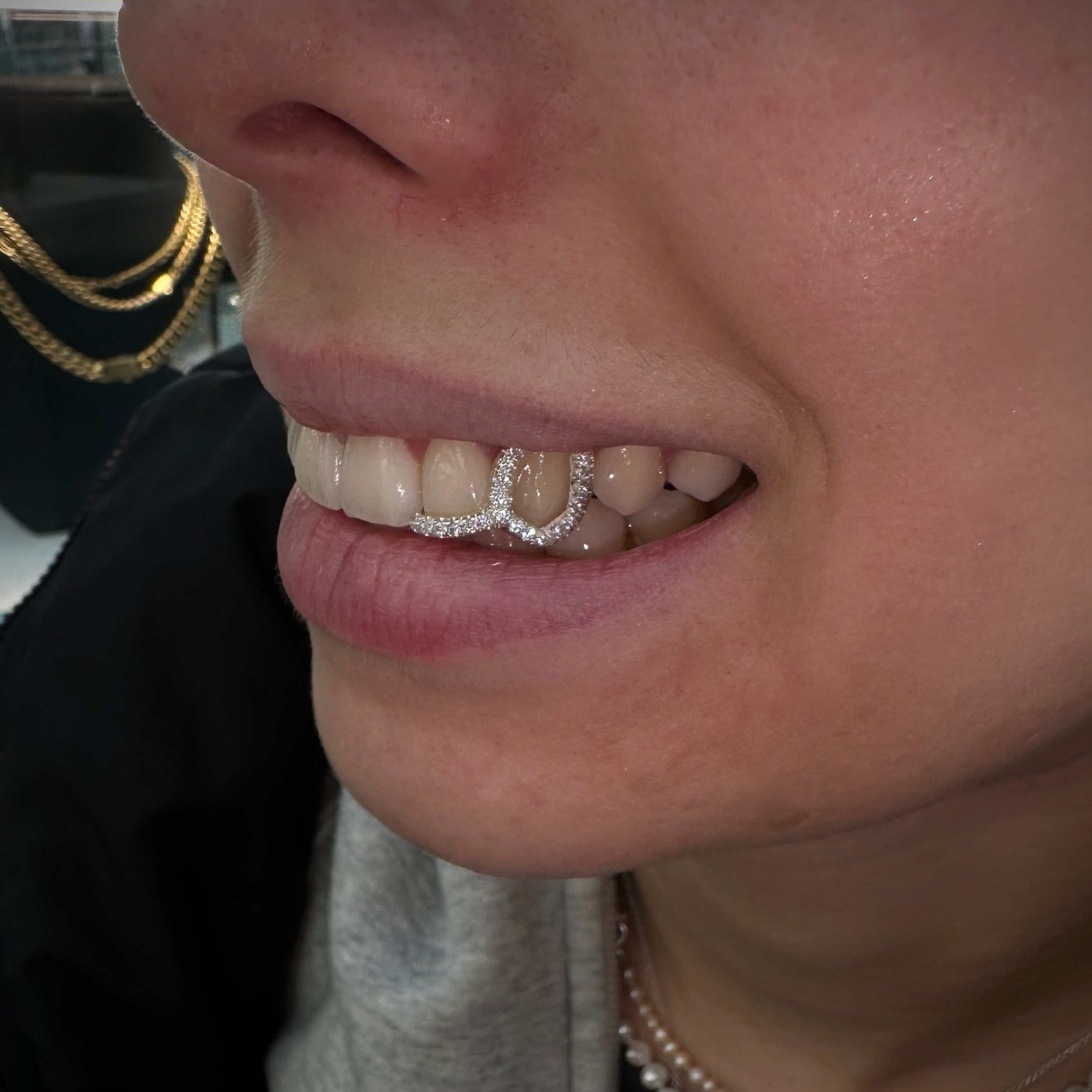 Iced Moissanite Window and Bar