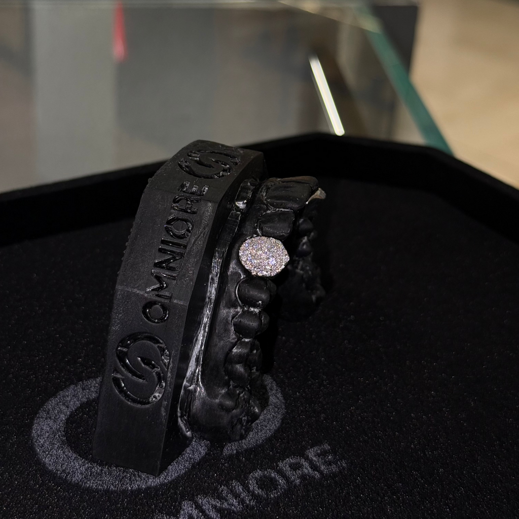 Single Diamond Cap | Mosaic Setting