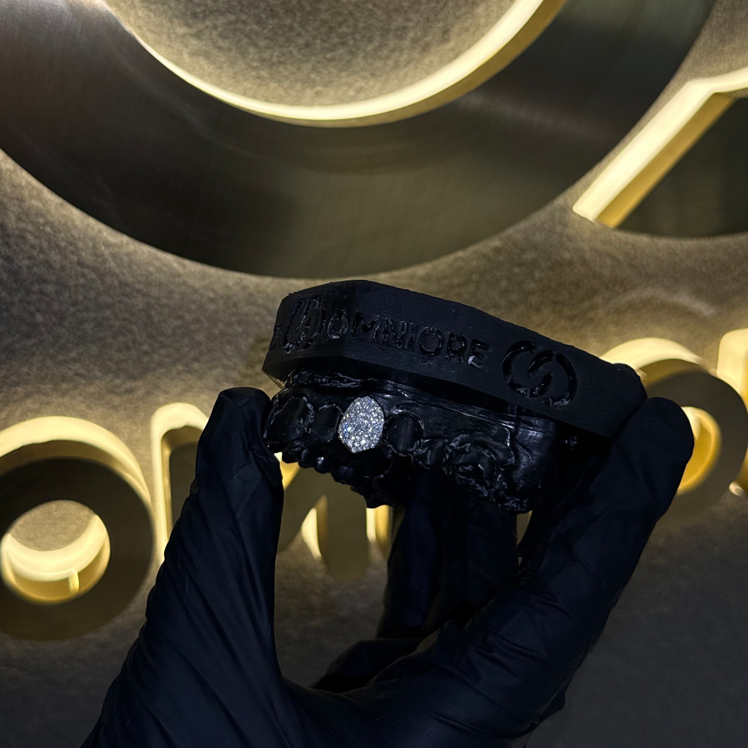 Single Diamond Cap | Mosaic Setting