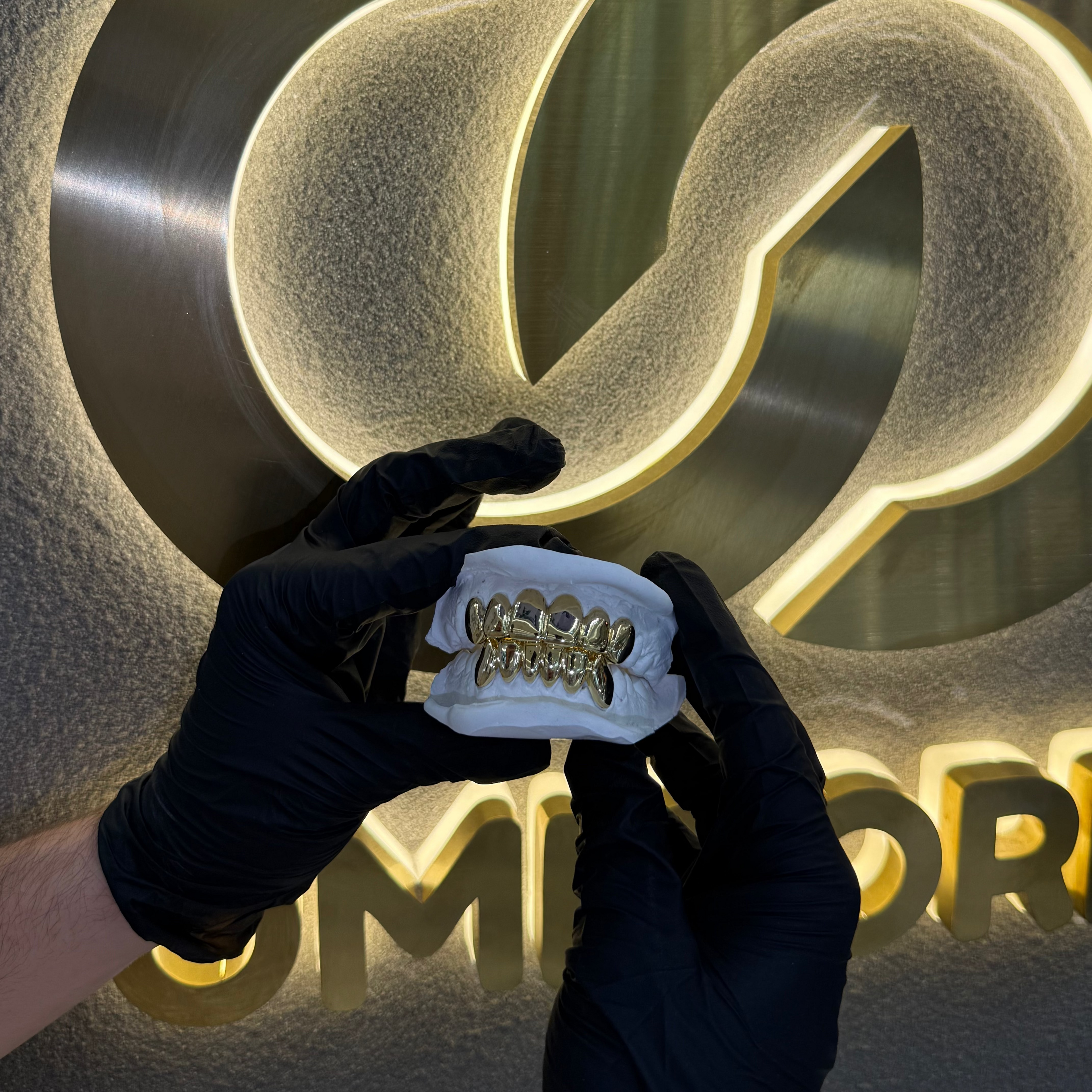 Perm Cut Plain Grillz