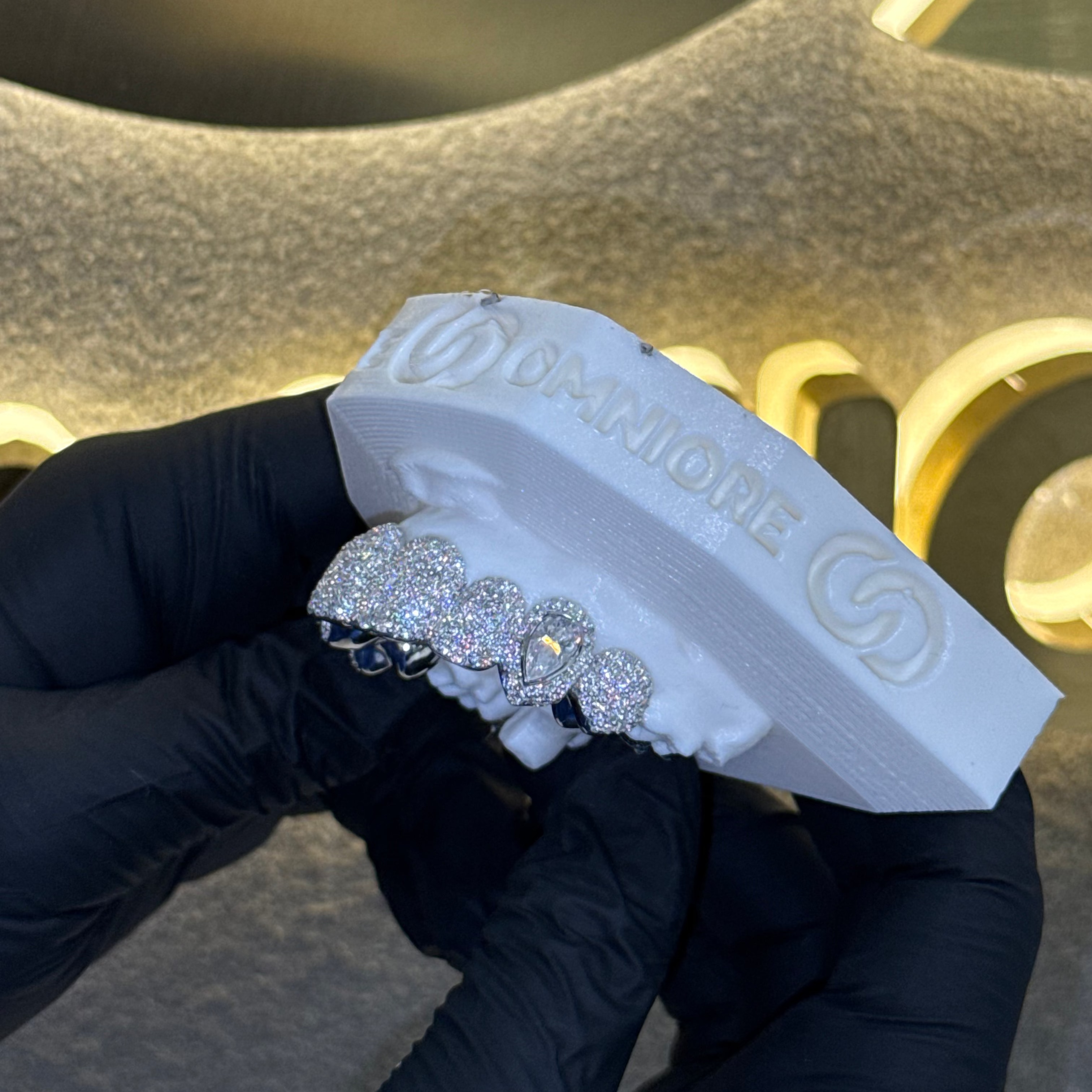 Exotic Pear Mosaic Top Set