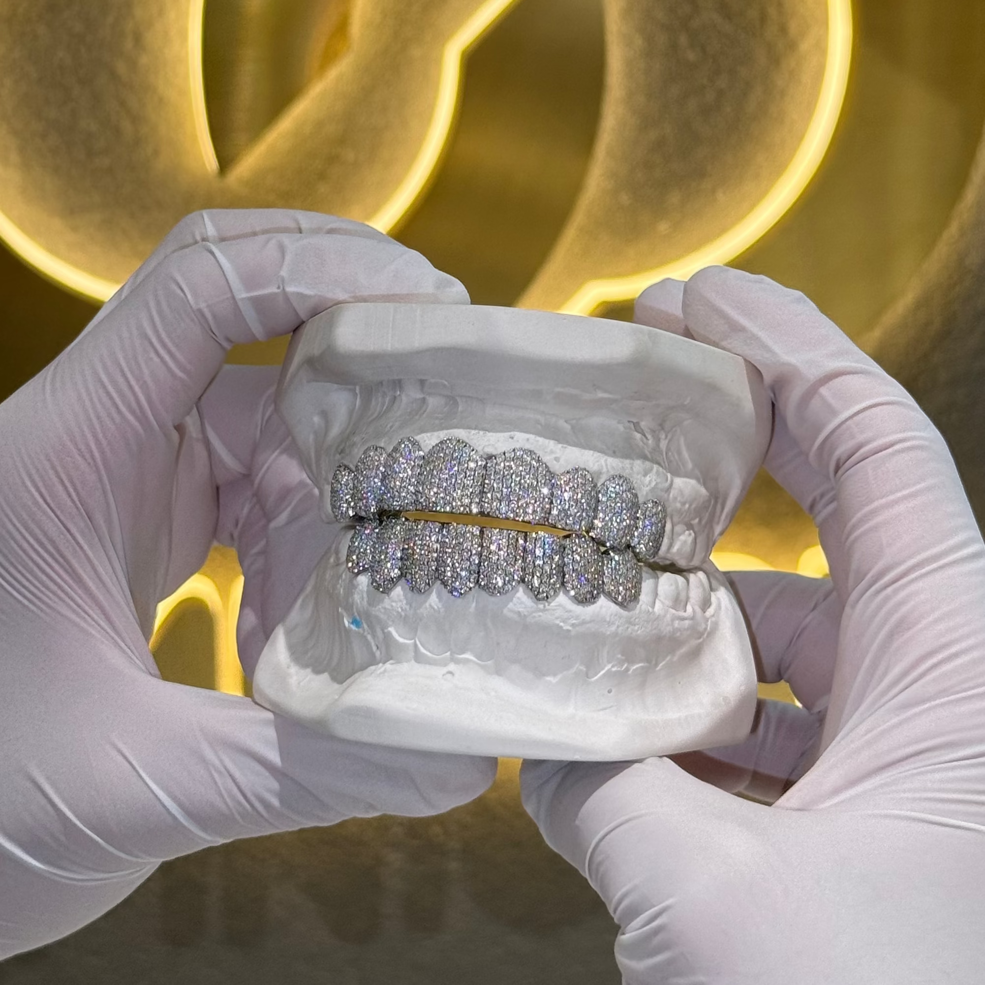 Iced Out Honeycomb Set Grillz