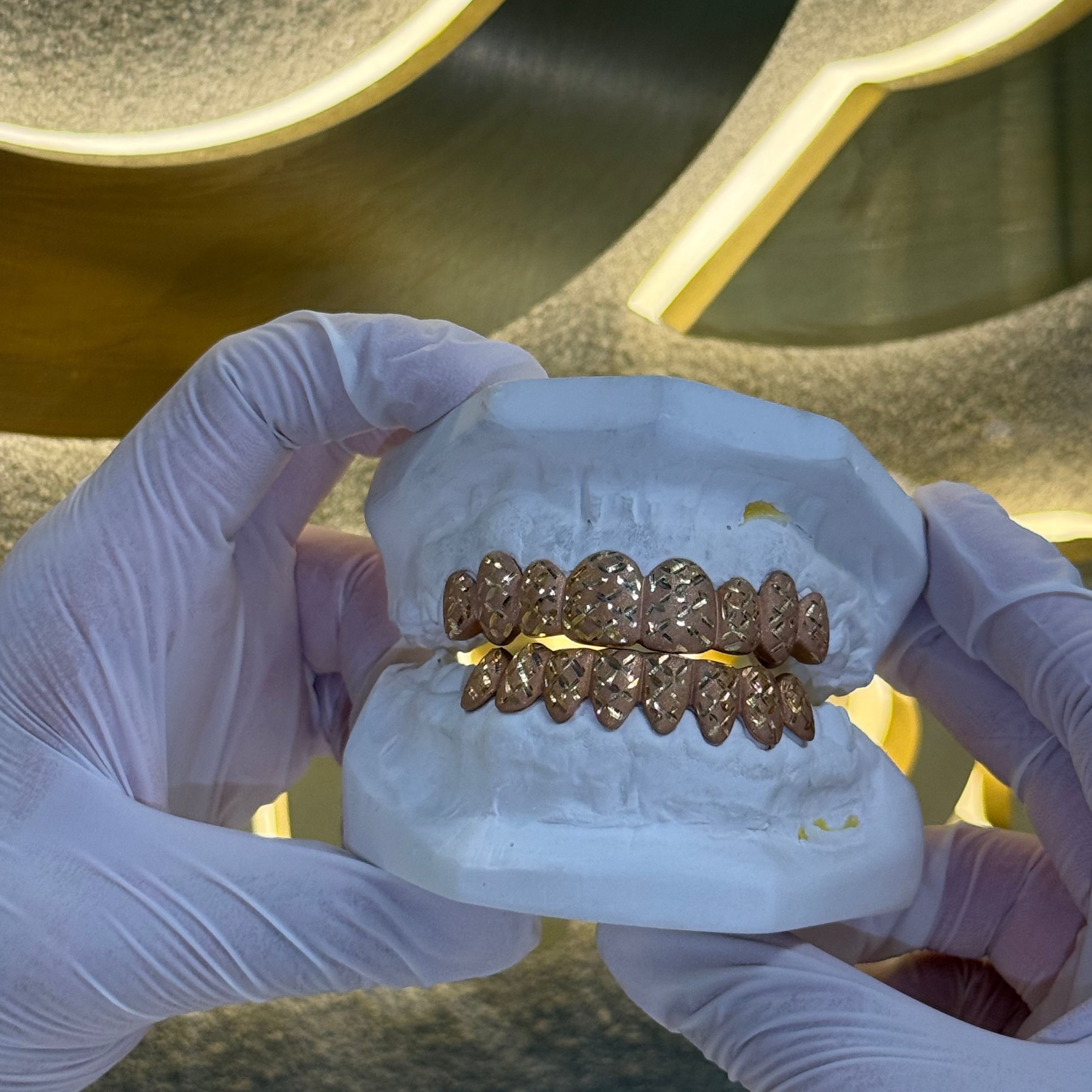 Diamond Dust Cut Set