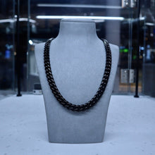 Load image into Gallery viewer, 12mm Black Plain Cuban Curb Chain
