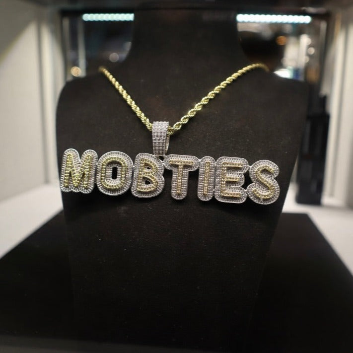 Multi-Layered 2-Tone Iced Font