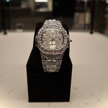 Load image into Gallery viewer, Baguette Iced out Watch
